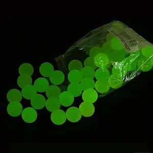 Fun Central 48 Pack – Mini Glow in The Dark Bouncy Balls (.75”) – Bulk Party Favors for Kids, Halloween, Birthday Prizes, Goodie Bag Fillers